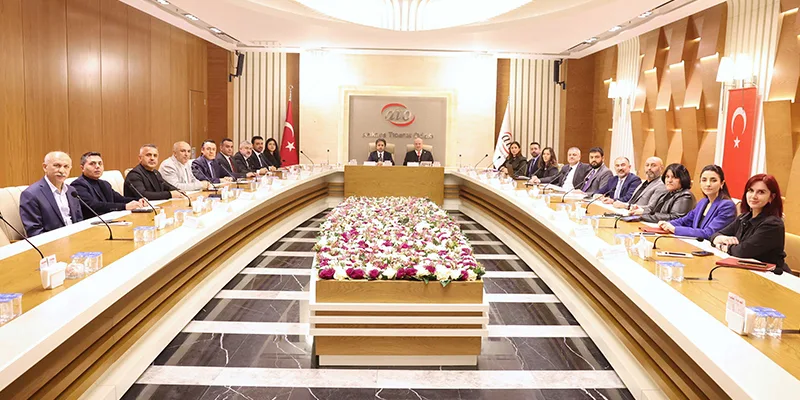 Sigorta ve Otomotiv Sektörü İstişare Toplantısı etkinliğinden bir kare